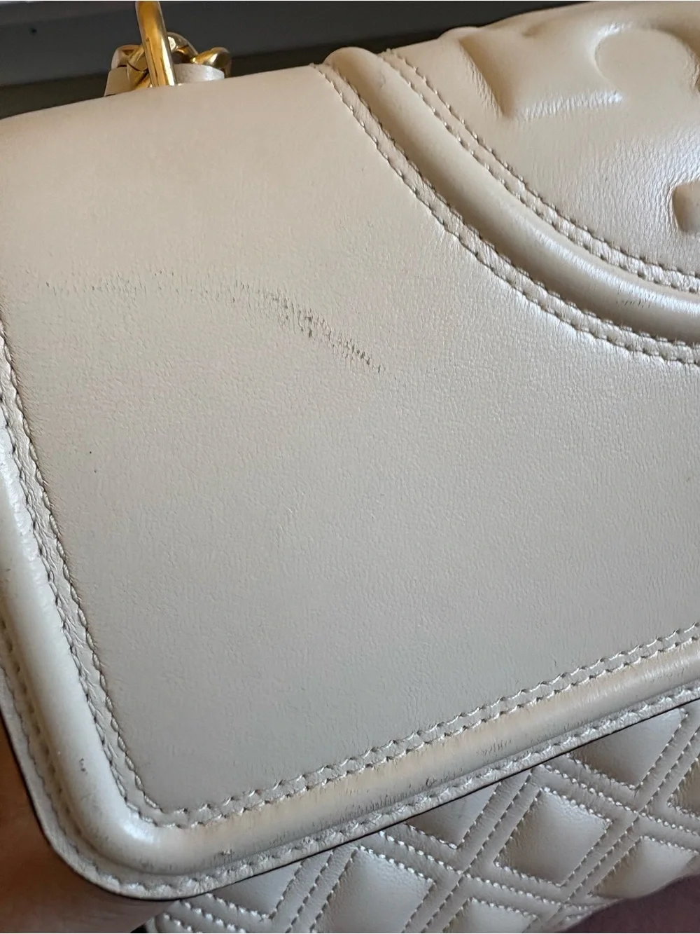Tory Burch Cream Quilted Leather Shoulder Bag with Tassel and Gold Chain
